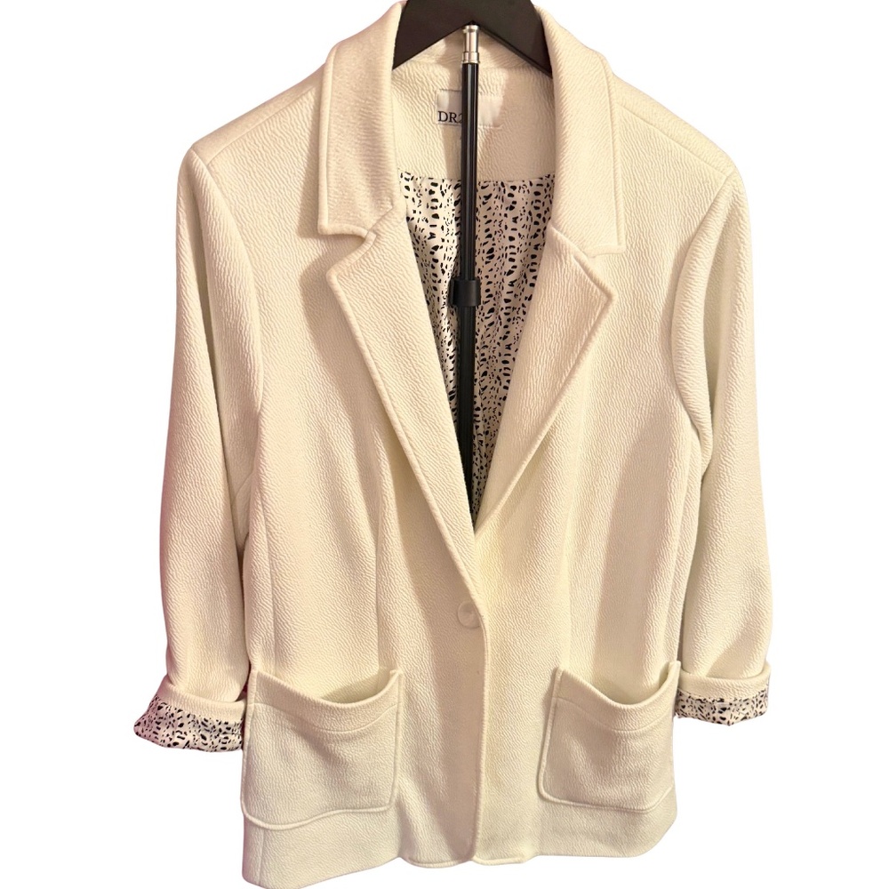 DR2 Off-White Blazer NWT - Sz 1X